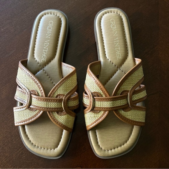 Crown Vintage | Belizze Brown and Cream Slide Sandals - Picture 4 of 7